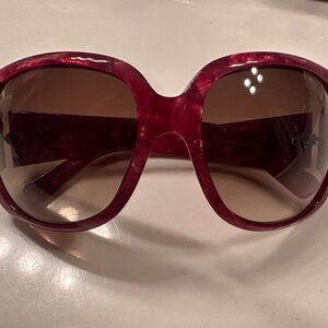 Stylish burgundy wine colored 100% genuine Dolce and Gabana Sunglasses